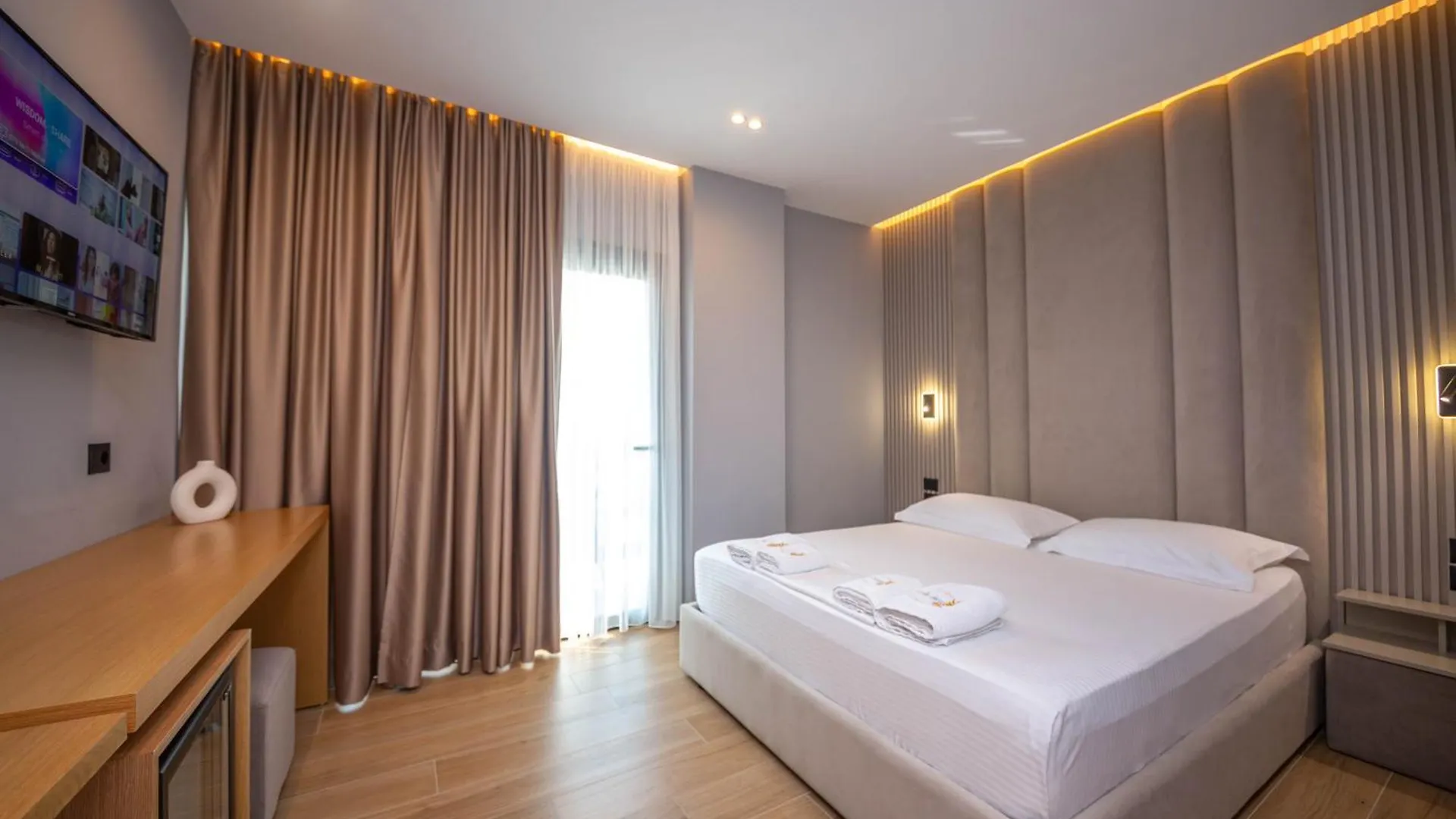 ****  Absolute Hotel Ksamil Albania