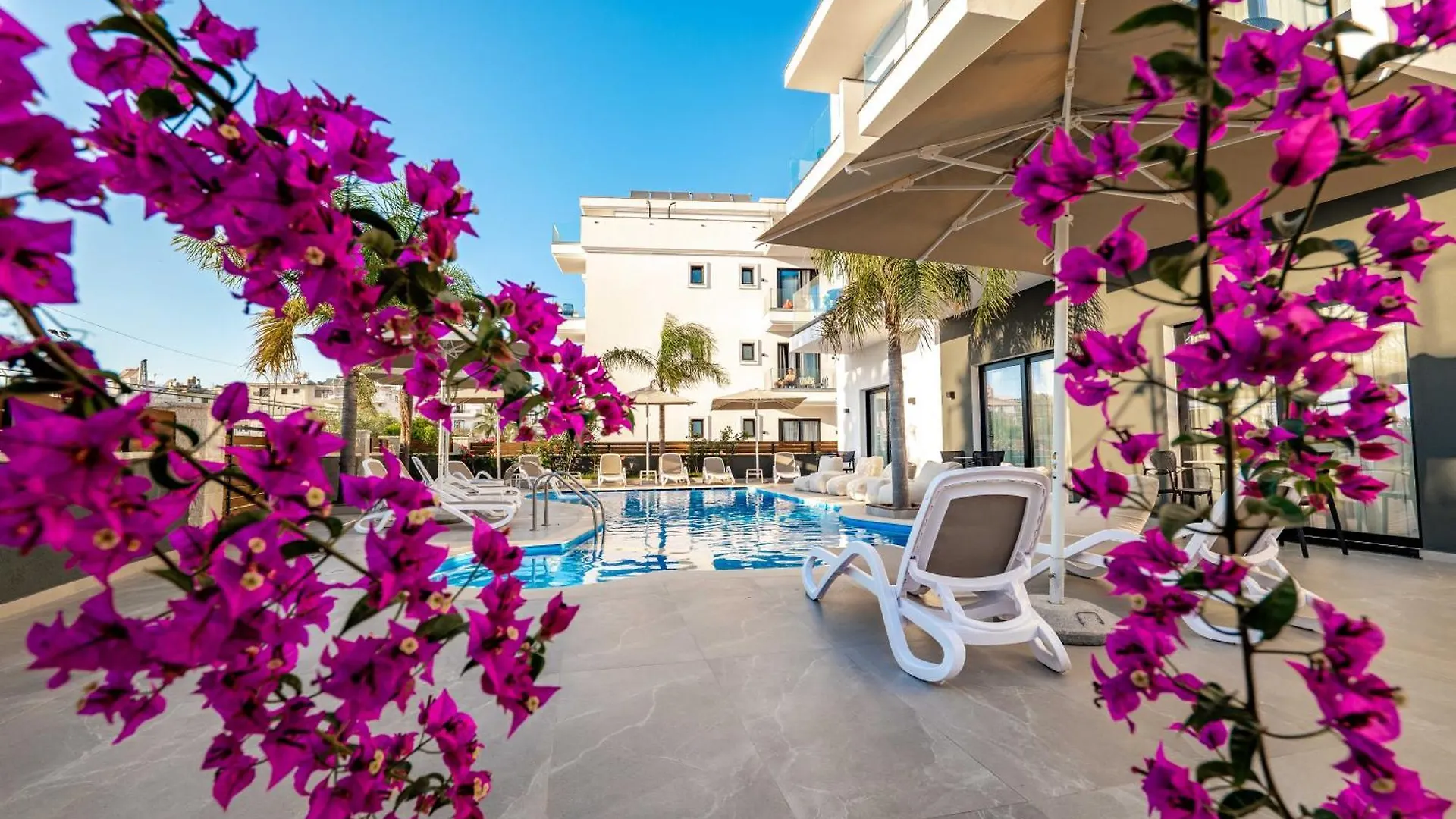 Absolute Hotel Ksamil