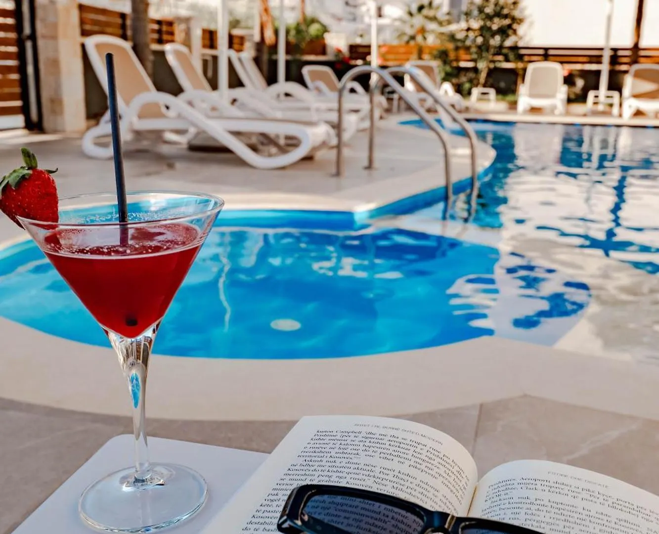 Absolute Hotel Ksamil 4*,  Albania